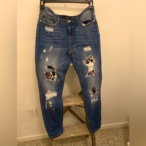 Judy Blues Leopard Patch Skinny Jeans